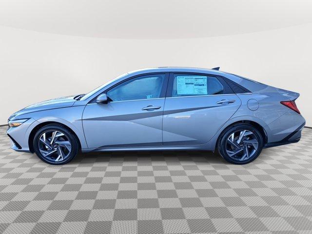 Photo of 2025 Metal Hyundai ELANTRA HEV