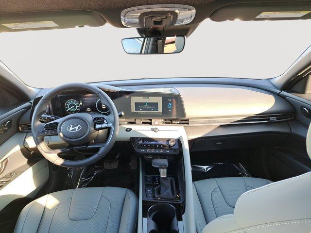 Photo of 2025 Metal Hyundai ELANTRA HEV