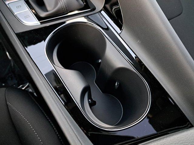 Photo of 2025 Metal Hyundai ELANTRA