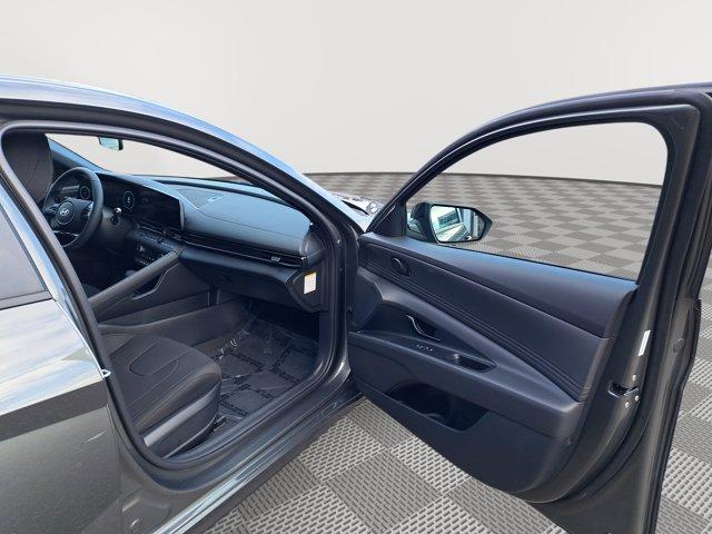 Photo of 2025 Amazon Gray Hyundai ELANTRA HEV