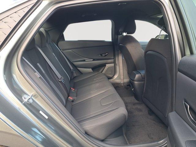 Photo of 2025 Amazon Gray Hyundai ELANTRA HEV