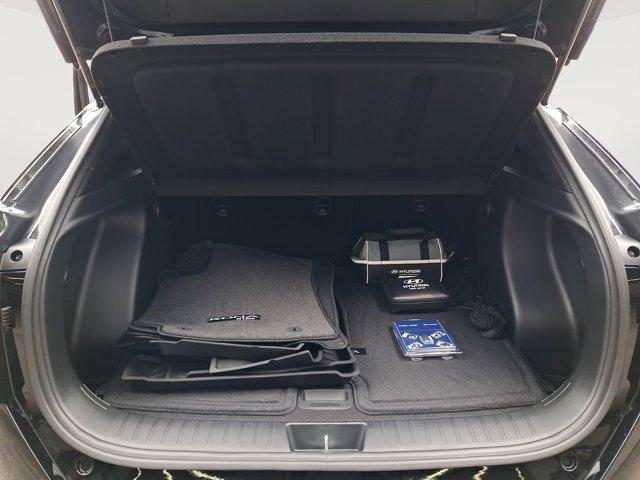 Photo of 2025 Abyss Black Pearl Hyundai KONA