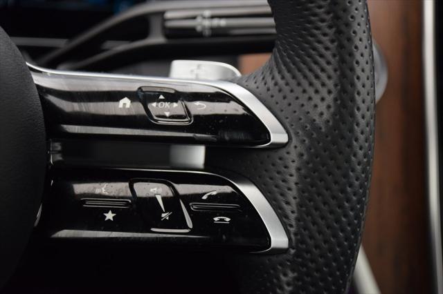 Photo of 2025 Graphite Grey Metallic Mercedes-Benz GLC 300
