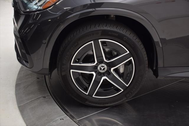 Photo of 2025 Graphite Grey Metallic Mercedes-Benz GLC 300