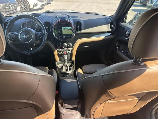 Photo of 2018 British Racing Green Metallic MINI Countryman