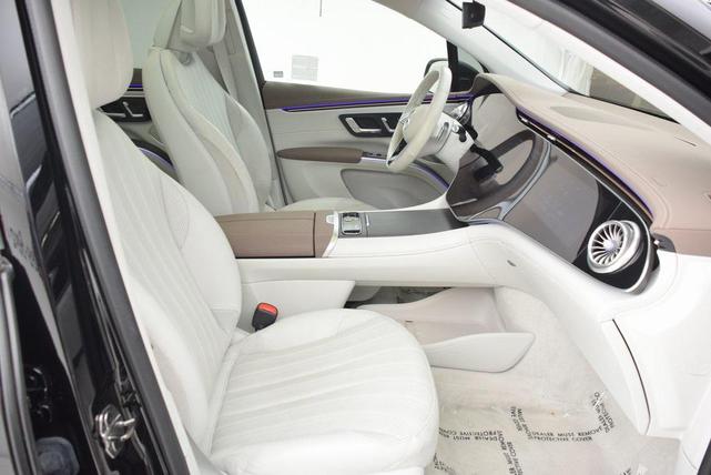 Photo of 2023 Obsidian Black Metallic Mercedes-Benz EQS 580