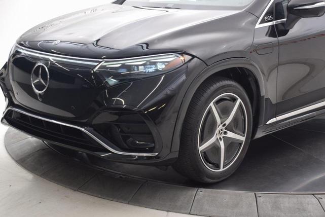 Photo of 2023 Obsidian Black Metallic Mercedes-Benz EQS 580