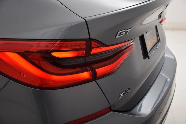 Photo of 2018 Bluestone Metallic BMW 640