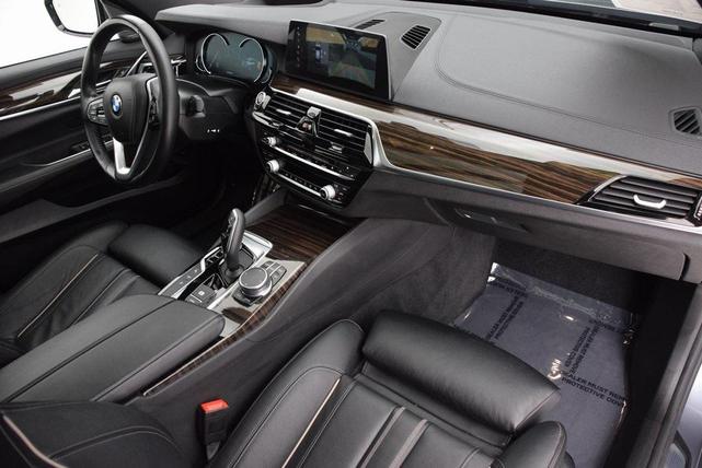 Photo of 2018 Bluestone Metallic BMW 640