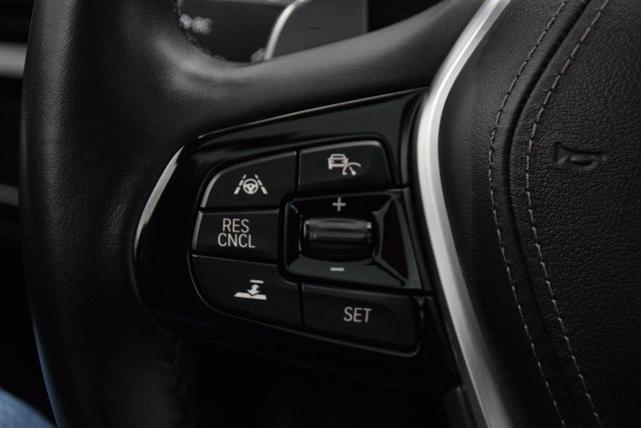 Photo of 2018 Bluestone Metallic BMW 640