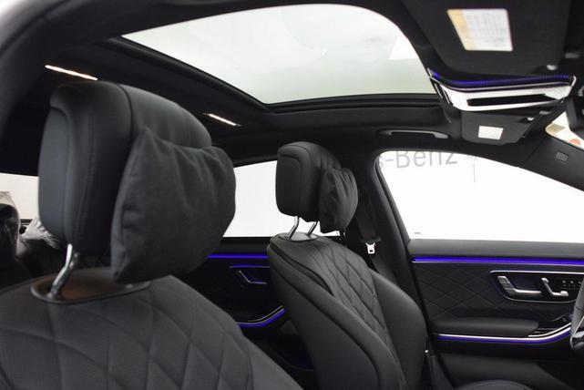 Photo of 2025 Verde Silver Mercedes-Benz S-Class