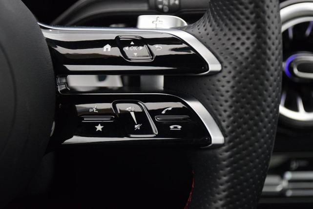 Photo of 2025 Polar White Mercedes-Benz GLA 250
