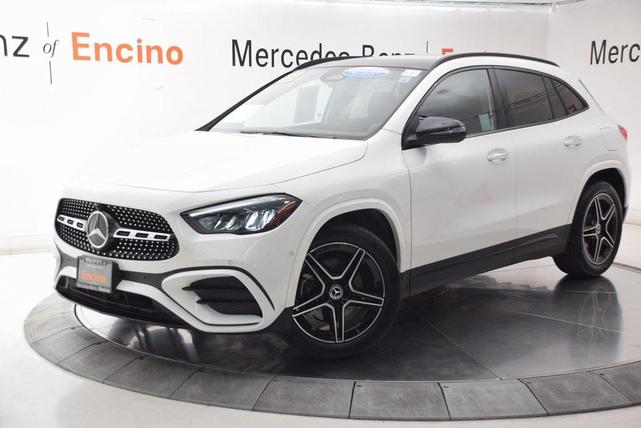 Photo of 2025 Polar White Mercedes-Benz GLA 250