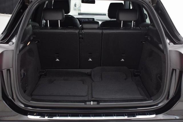 Photo of 2021 Night Black Mercedes-Benz GLA 250