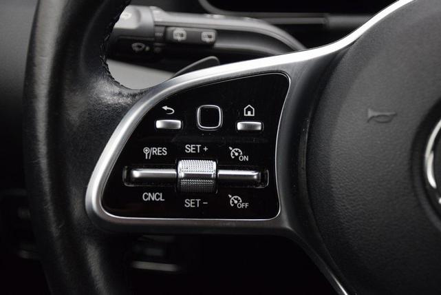 Photo of 2021 Night Black Mercedes-Benz GLA 250