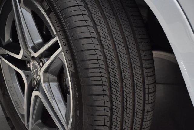 Photo of 2025 Cirrus Silver Metallic Mercedes-Benz GLE 450