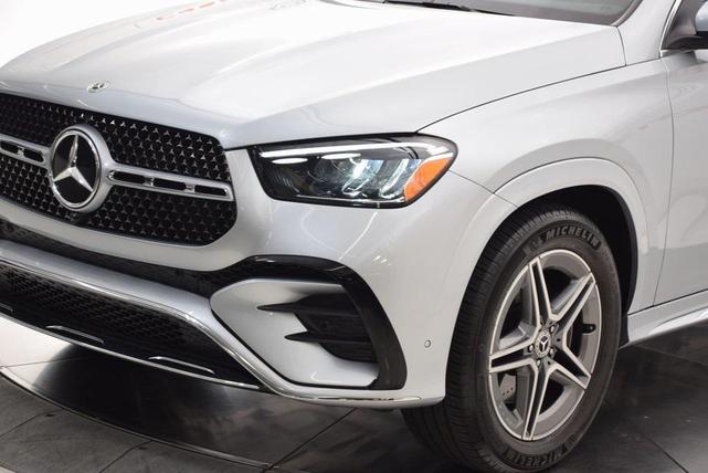 Photo of 2025 Cirrus Silver Metallic Mercedes-Benz GLE 450