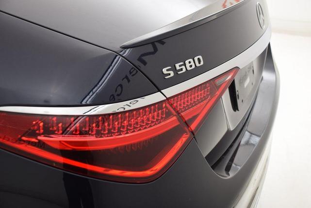 Photo of 2025 Nautical Blue Mercedes-Benz S-Class