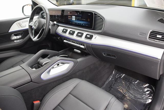 Photo of 2025 Twilight Blue Metallic Mercedes-Benz GLE 350