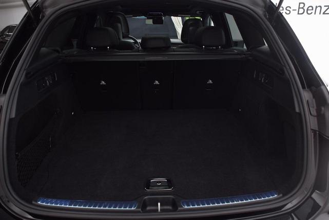 Photo of 2025 Black Mercedes-Benz GLC 300
