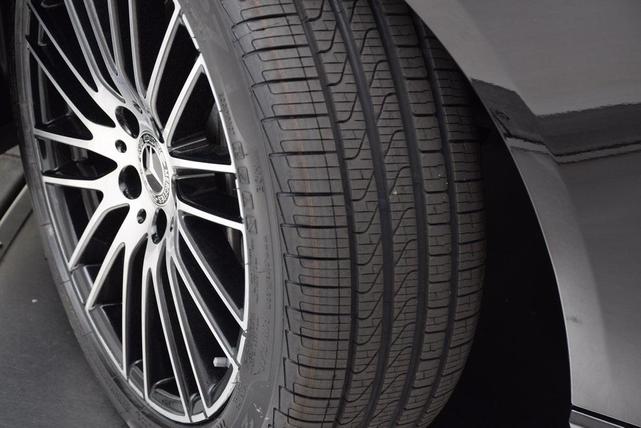 Photo of 2023 Black Mercedes-Benz C-Class