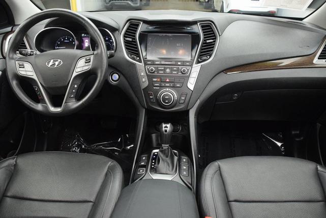 Photo of 2017 Nightfall Blue Hyundai Santa Fe Sport