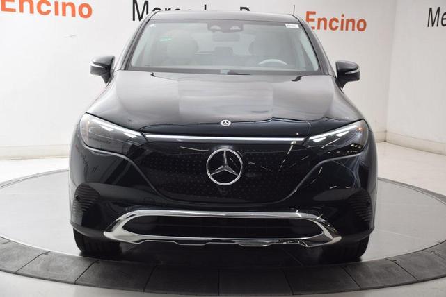 Photo of 2026 Emerald Green Mercedes-Benz EQE 320+