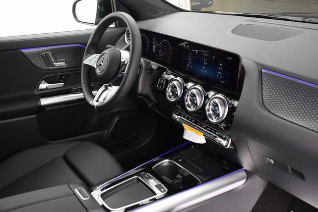 Photo of 2025 Night Black Mercedes-Benz GLA 250