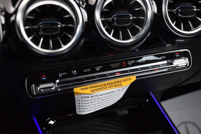 Photo of 2025 Night Black Mercedes-Benz GLA 250