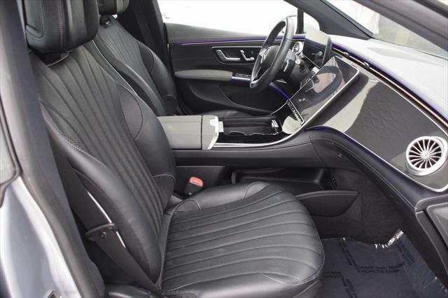 Photo of 2022 Cirrus Silver Metallic Mercedes-Benz EQS 450+