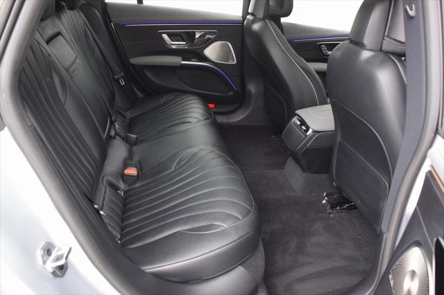 Photo of 2022 Cirrus Silver Metallic Mercedes-Benz EQS 450+