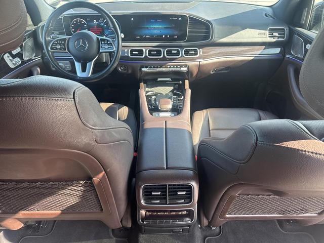Photo of 2021 Black Mercedes-Benz GLS 450