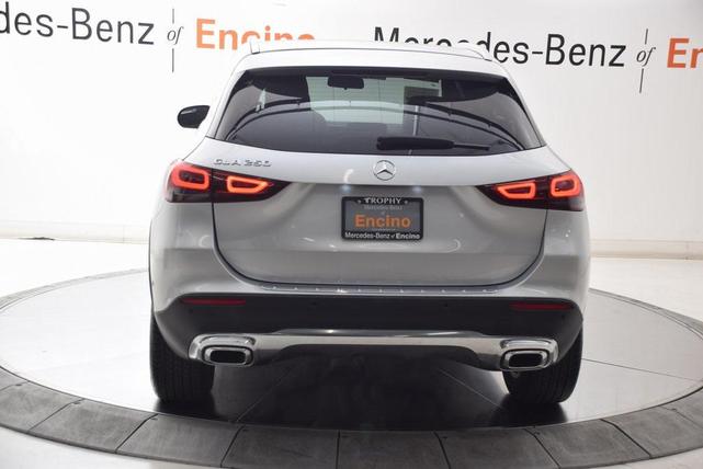 Photo of 2021 Iridium Silver Metallic Mercedes-Benz GLA 250