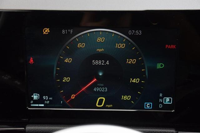 Photo of 2021 Iridium Silver Metallic Mercedes-Benz GLA 250