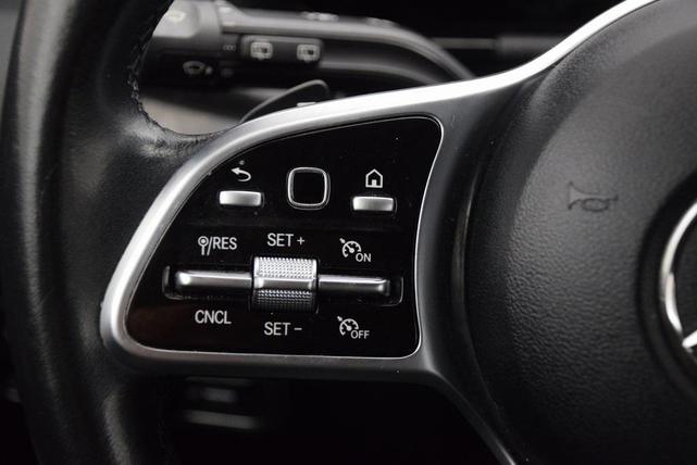 Photo of 2021 Iridium Silver Metallic Mercedes-Benz GLA 250
