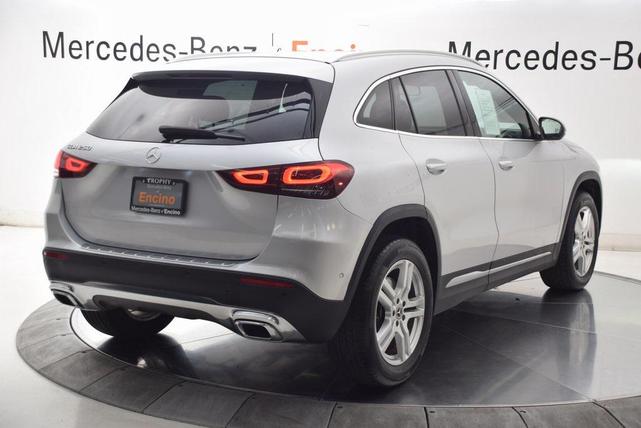 Photo of 2021 Iridium Silver Metallic Mercedes-Benz GLA 250