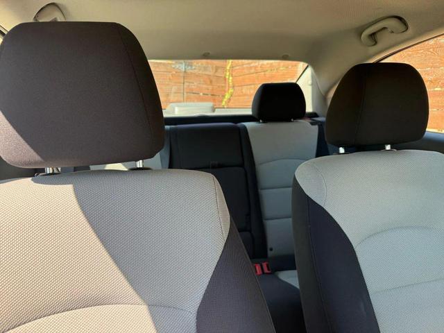 Photo of 2013 Champagne Silver Metallic Chevrolet Cruze