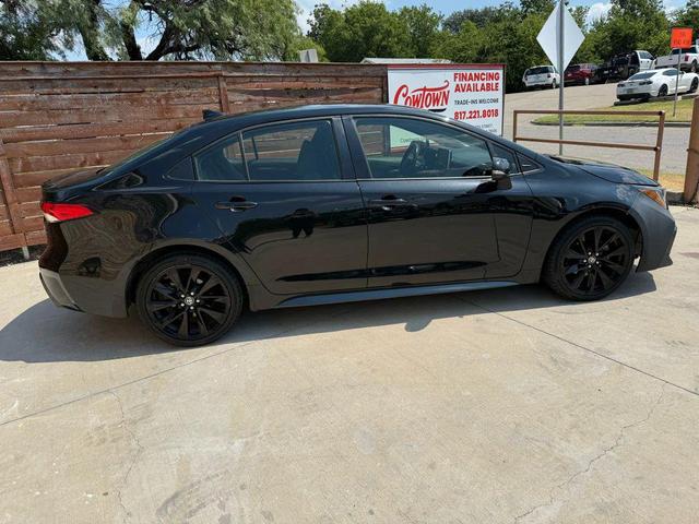 Photo of 2021 Black Sand Pearl Toyota Corolla