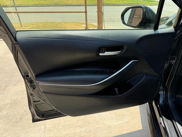 Photo of 2021 Black Sand Pearl Toyota Corolla