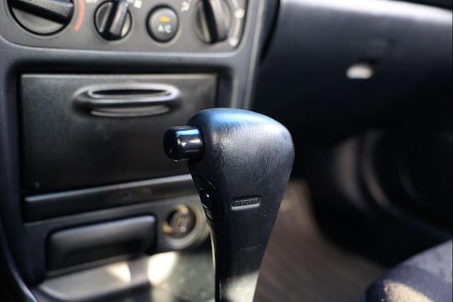Photo of 2002 Black Sand Pearl Toyota Corolla