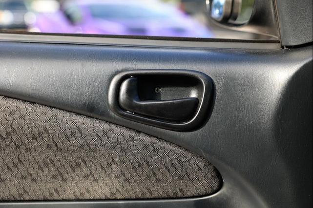 Photo of 2002 Black Sand Pearl Toyota Corolla