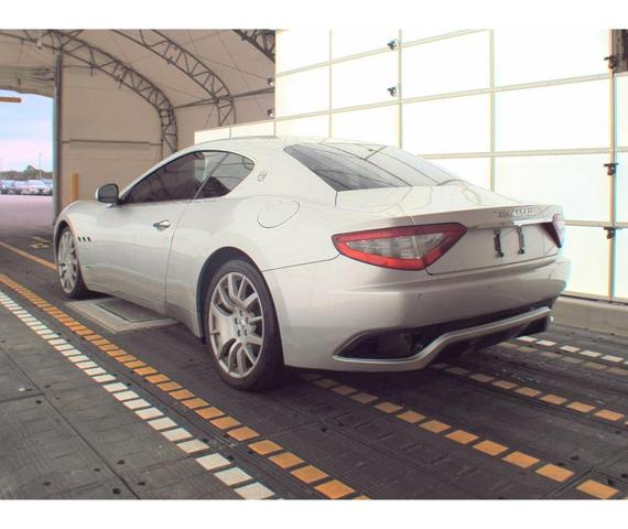 Photo of 2009 SILVER Maserati GranTurismo