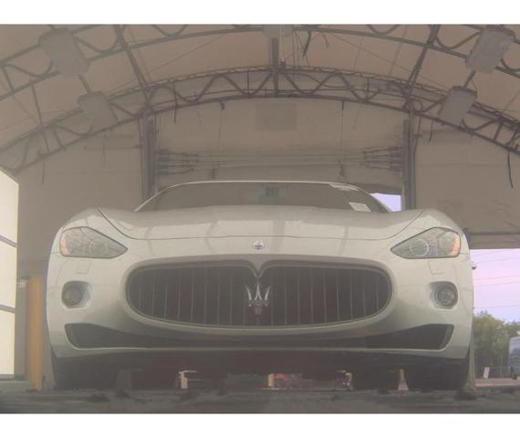 Photo of 2009 SILVER Maserati GranTurismo