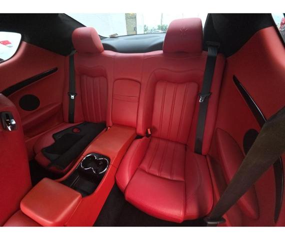 Photo of 2009 SILVER Maserati GranTurismo