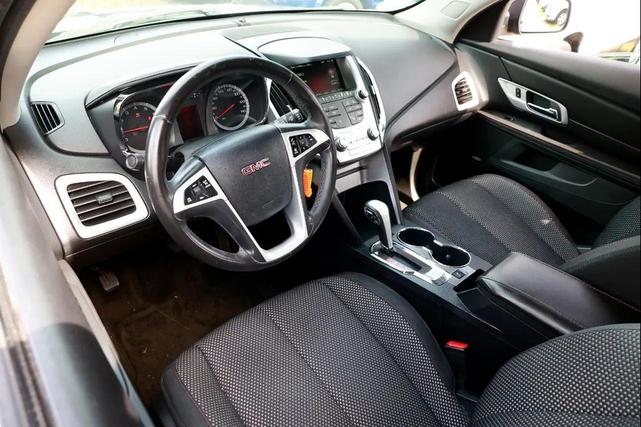 Photo of 2015 Iridium Metallic GMC Terrain