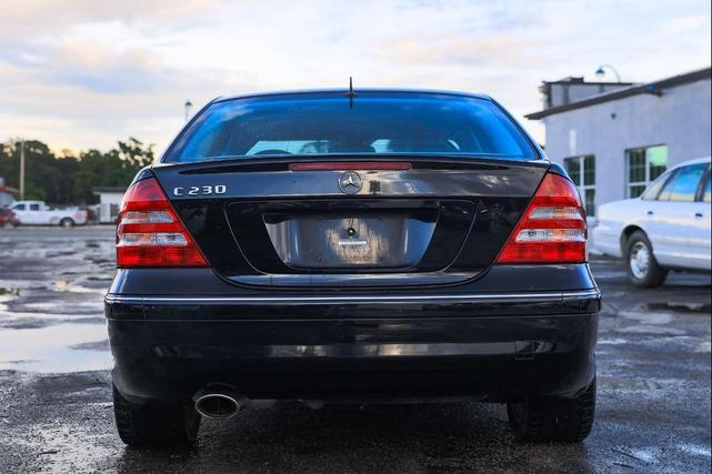 Photo of 2006 BLACK Mercedes-Benz C-Class