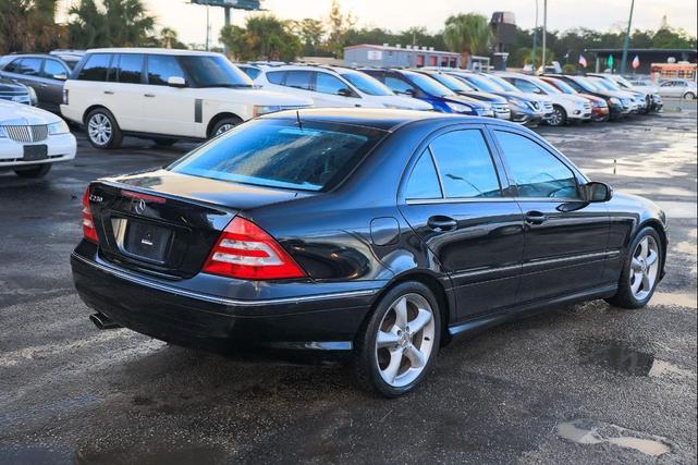 Photo of 2006 BLACK Mercedes-Benz C-Class