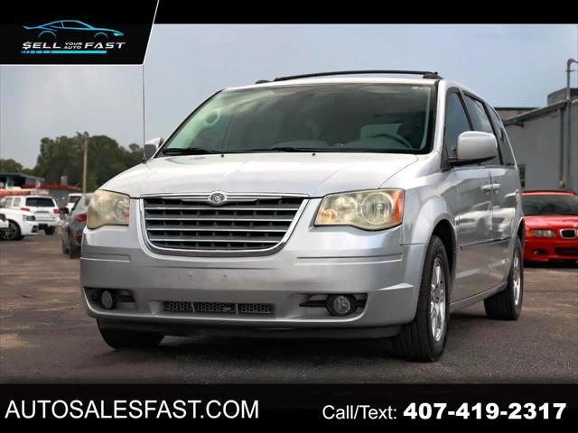 2010 Chrysler Town & Country