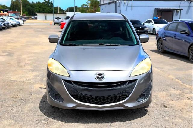 Photo of 2012 Liquid Silver Mazda Mazda5