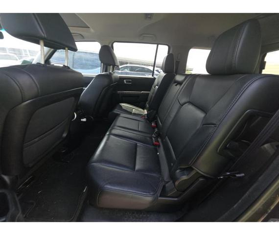 Photo of 2015 GRAY Honda Pilot